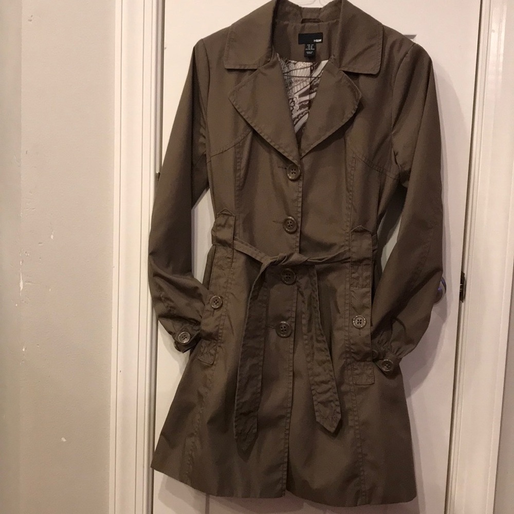 VGUC H&M trench sz10 putty color